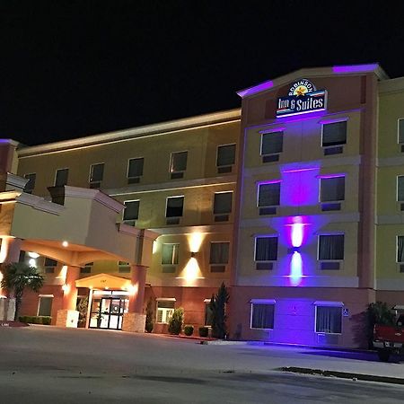 Robinson Inn And Suites Екстер'єр фото