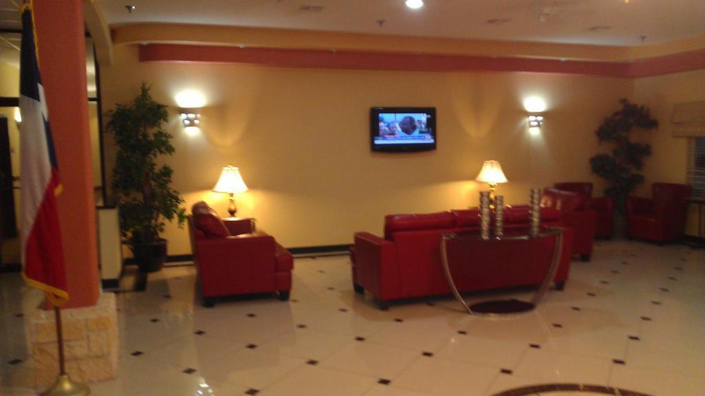 Robinson Inn And Suites Екстер'єр фото